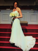 Load image into Gallery viewer, Marisa &#39;858&#39; - Marisa - Nearly Newlywed Bridal Boutique - 2
