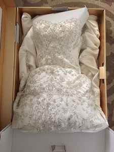 Mori Lee '2512' size 4 used wedding dress in box