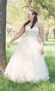 Jasmine Bridal 'Strapless Sweetheart Ball Gown F171003'