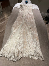 Load image into Gallery viewer, Atelier Pronovias &#39;Sleeveless Fit to Flare&#39;
