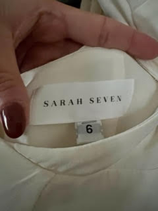 Sarah Seven 'Christi'