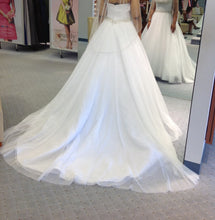 Load image into Gallery viewer, Alfred Angelo style #2376 - alfred angelo - Nearly Newlywed Bridal Boutique - 2
