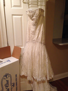 Kenneth Pool Lace Dress with Cathedral-Length Lace Veil - Kenneth Pool - Nearly Newlywed Bridal Boutique - 4