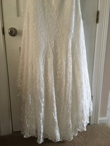 David's Bridal 'Galina' size 10 new wedding dress view of body of dress