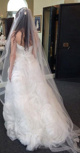Monique Lhuillier Bliss #1206 - Monique Lhuillier - Nearly Newlywed Bridal Boutique - 1