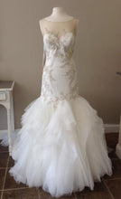 Load image into Gallery viewer, Pronovias &#39;Prival&#39; - Pronovias - Nearly Newlywed Bridal Boutique - 2
