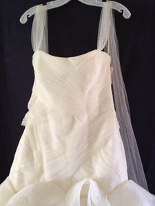 White by Vera Wang 'Fit and Flare' - White by Vera Wang - Nearly Newlywed Bridal Boutique - 5