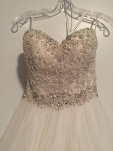 Justin Alexander 'Tulle' size 6 new wedding dress front view close up front on hanger
