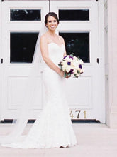 Load image into Gallery viewer, Romona Keveza &#39;Lace&#39; size 4 sample wedding dress front view on bride
