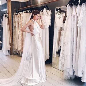 Halfpenny London 'Cheryl' size 2 new wedding dress side view on bride