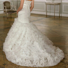 Load image into Gallery viewer, Mori Lee &#39;1619&#39; - Mori Lee - Nearly Newlywed Bridal Boutique - 9
