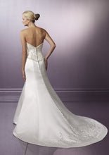 Load image into Gallery viewer, Mori Lee &#39;4180&#39; - Mori Lee - Nearly Newlywed Bridal Boutique - 2
