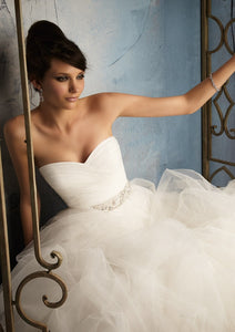 Mori Lee Blu '5172' size 6 sample wedding dress front view close up on model