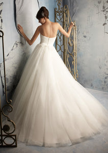 Mori Lee Blu '5172' size 6 sample wedding dress back view on model