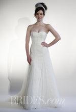 Load image into Gallery viewer, Kelly Faetanini &#39;Strapless&#39; - Kelly Faetanini - Nearly Newlywed Bridal Boutique - 3
