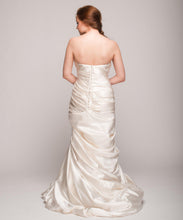 Load image into Gallery viewer, Pnina Tornai Ruched Mermaid Gown - Pnina Tornai - Nearly Newlywed Bridal Boutique - 3
