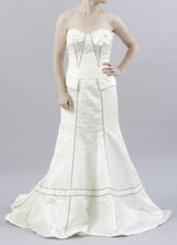 Load image into Gallery viewer, Anne Barge La Fleur LF202 Ivory Silk Gown - Anne Barge - Nearly Newlywed Bridal Boutique - 1
