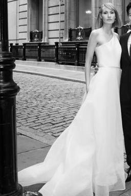 Ramona Keveza '5400' size 4 used wedding dress front view on bride