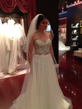 Load image into Gallery viewer, Winnie Couture &#39;Sydelle&#39; - Winnie Couture - Nearly Newlywed Bridal Boutique - 2
