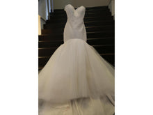 Load image into Gallery viewer, Romona Keveza &#39;315&#39; - Romona Keveza - Nearly Newlywed Bridal Boutique - 3
