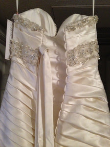 Mori Lee Madeline Gardner Strapless Wedding Dress - Mori Lee - Nearly Newlywed Bridal Boutique - 2