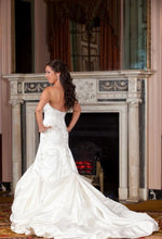 Load image into Gallery viewer, Pnina Tornai style #792 - Pnina Tornai - Nearly Newlywed Bridal Boutique - 3
