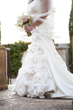 Load image into Gallery viewer, Pnina Tornai Ruched Gown with Floral Inset - Pnina Tornai - Nearly Newlywed Bridal Boutique - 2
