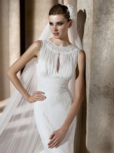 Pronovias Brisa Trumpet Bateau Wedding Dress - Nearly Newlywed Wedding Dress Shop - Nearly Newlywed Bridal Boutique - 2