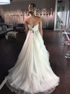 Rivini 'Custom' size 6 sample wedding dress back view on bride