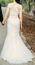 Load image into Gallery viewer, Monique Lhuillier &#39;Luella&#39; - Monique Lhuillier - Nearly Newlywed Bridal Boutique - 2
