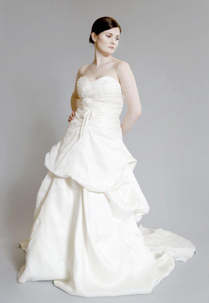 Monique Lhuillier 'Yelena' Silk Dress - Monique Lhuillier - Nearly Newlywed Bridal Boutique - 1