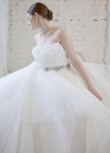 Load image into Gallery viewer, Marchesa Tulle Rosette Princess Gown - Marchesa - Nearly Newlywed Bridal Boutique - 4
