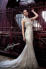 Load image into Gallery viewer, Stephen Yearick &#39;14196&#39; size 4 used wedding dress front view on model
