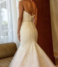 Load image into Gallery viewer, Madon James &#39;215&#39; size 4 used wedding dress back view close up on bride
