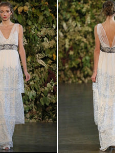 Claire Pettibone 'Trinity' size 8 used wedding dress front/back views on model