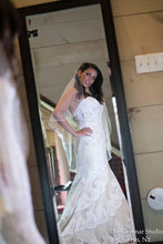 Load image into Gallery viewer, Matthew Christopher &#39;Emma&#39; size 14 used wedding dress front view on bride
