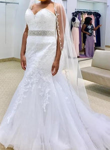 Demetrios '590' size 12 new wedding dress front view on bride