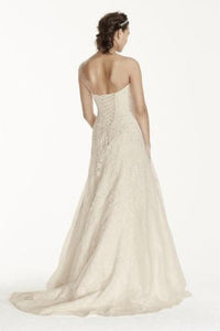David's Bridal 'Jewel WG3755' size 00 used wedding dress back view on model