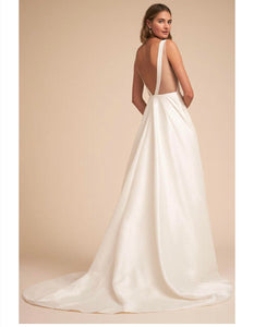 BHLDN 'Octavia' size 4 used wedding dress back view on model