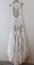 Load image into Gallery viewer, BHLDN &#39;Francine&#39;
