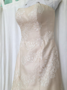 L'Ezu Atelier of Beverly Hills 'Custom' size 8 used wedding dress front view close up on hanger
