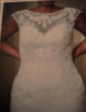 Load image into Gallery viewer, Casablanca &#39;2110&#39; size 10 used wedding dress front view on bride
