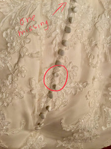 Demetrios 'Lace' size 4 used wedding dress view of flaws