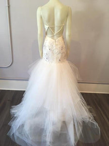 Hayley Paige 'Honor' size 6 new wedding dress back view on mannequin
