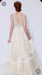 Randi Fenoli 'Spring 2018' size 10 used wedding dress back view on model