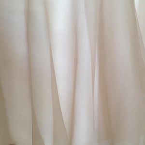 L'Ezu Atelier of Beverly Hills 'Custom' size 8 used wedding dress view of material