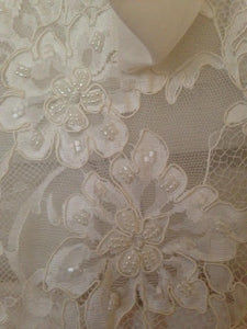Pnina Tornai 'Lace Wedding Gown' - Pnina Tornai - Nearly Newlywed Bridal Boutique - 4