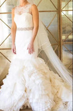 Load image into Gallery viewer, Vera Wang  &#39;Lark&#39; size 4 used wedding dress front view on bride
