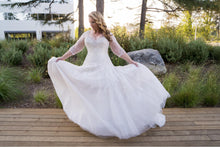 Load image into Gallery viewer, Sophia Tolli &#39;Y11637&#39; size 16 used wedding dress front view on bride
