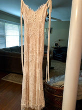 Load image into Gallery viewer, Daughters of Simone &#39;O’Keefe&#39; size 00 used wedding dress back view on hanger
